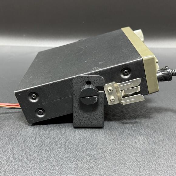 Cobra 41 Plus CB Radio 40 Channel NOAA Weather with Mic and Mount Untested - Picture 6 of 8